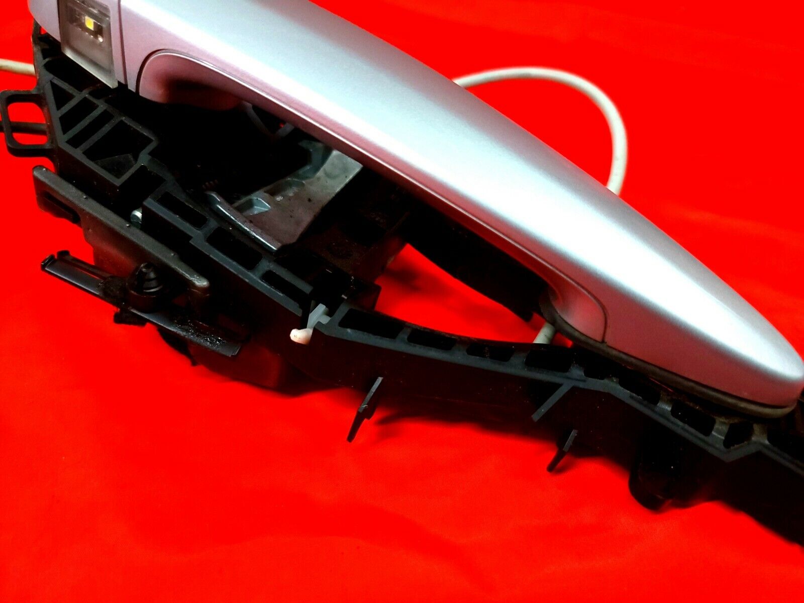 Bmw F30 Rear Right Passenger Ext Door Grab Handle Silver Oem - Image 3